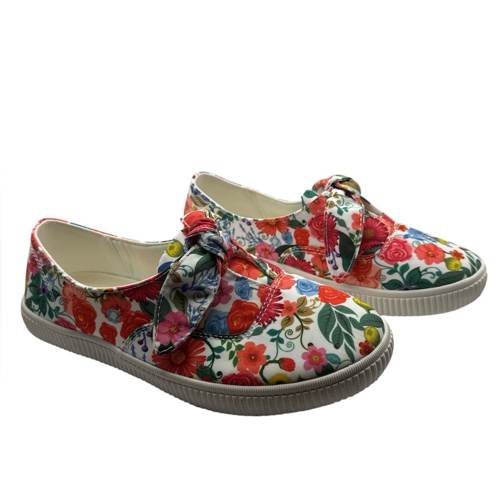 Comfortview Women’s Size‎ 10.5 Floral Canvas Slip-On Sneakers Bows Comfort